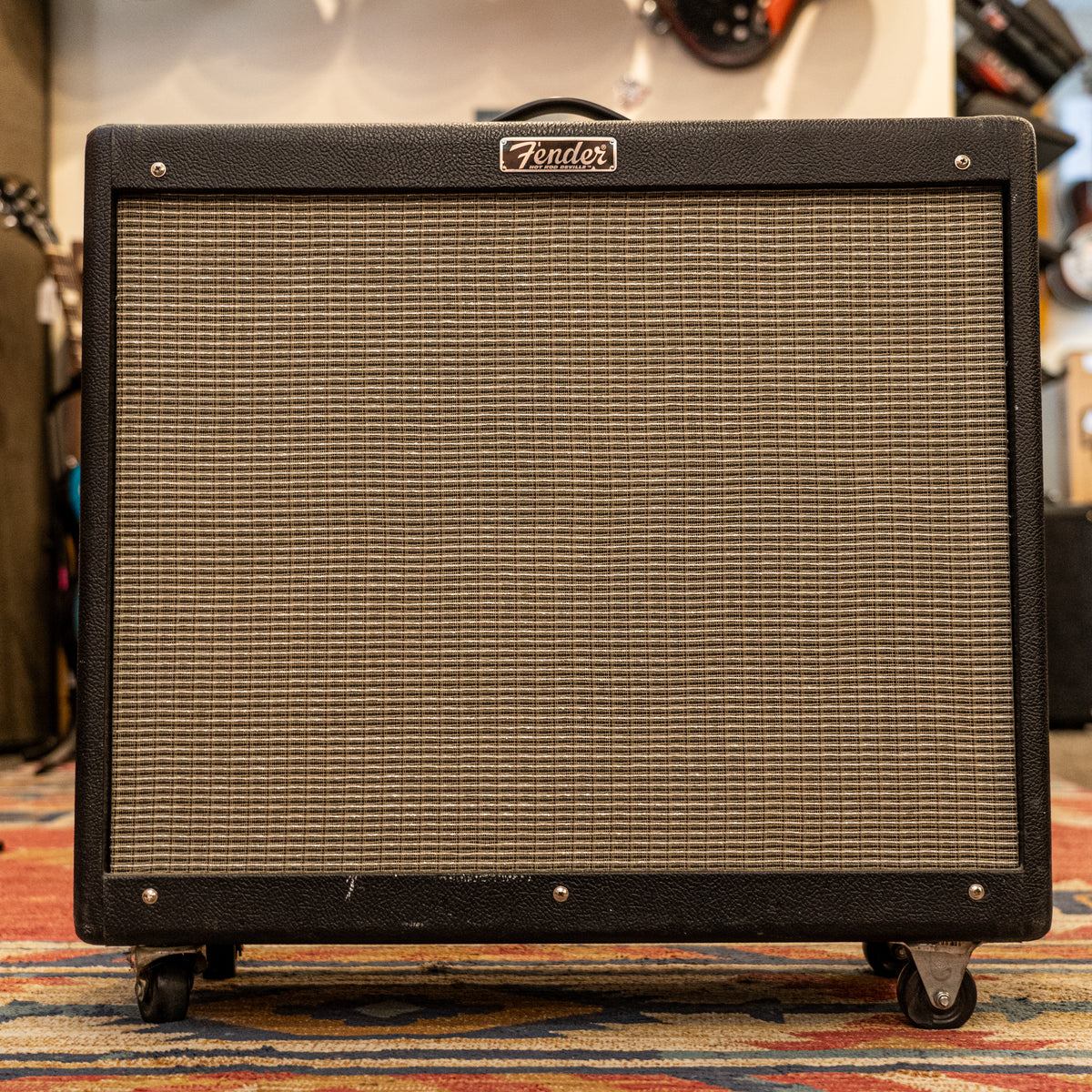 FenderHotRodDeville-1_1200x.