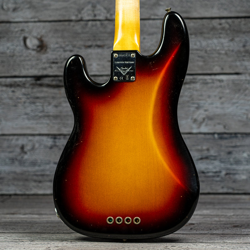 Fender Limited Edition P Bass Special Journeyman Relic - Rosewood Fingerboard, 3-Color Sunburst