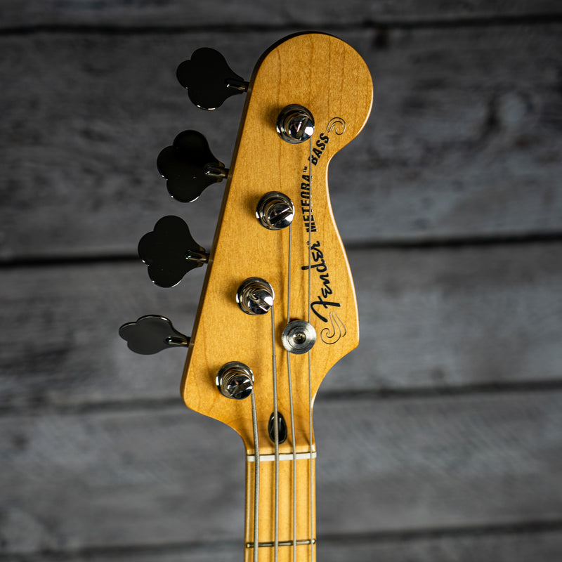 Fender Player Plus Active Meteora Bass - Maple Fingerboard, 3-Color Sunburst