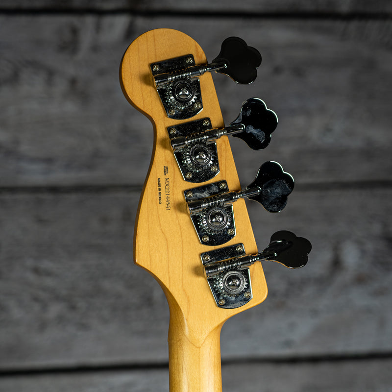 Fender Player Plus Active Meteora Bass - Maple Fingerboard, 3-Color Sunburst
