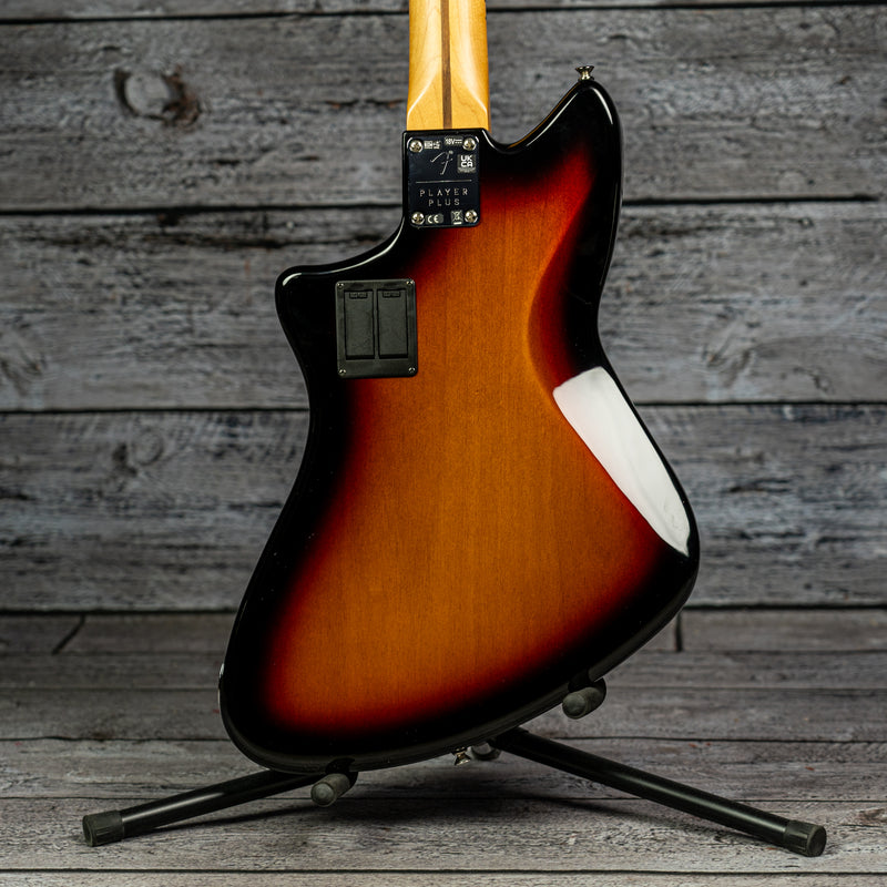 Fender Player Plus Active Meteora Bass - Maple Fingerboard, 3-Color Sunburst