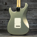Fender Player Stratocaster - Silver