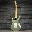 Fender Player Stratocaster - Silver