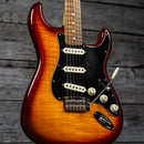 Fender Player Stratocaster Plus Top