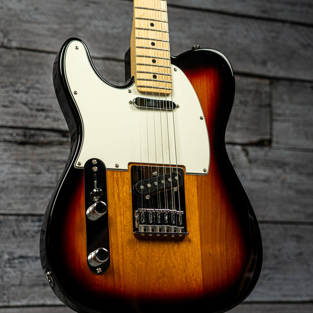 Fender Player Telecaster Left-Handed - 3-Color Sunburst (USED)