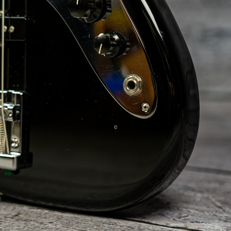 Fender Standard Jazz Bass