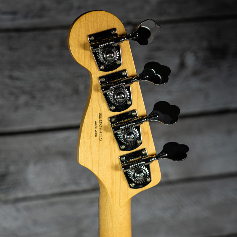 Fender Standard Jazz Bass