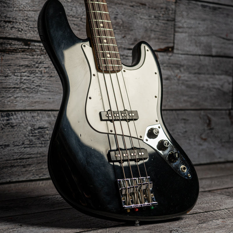Fender Standard Jazz Bass
