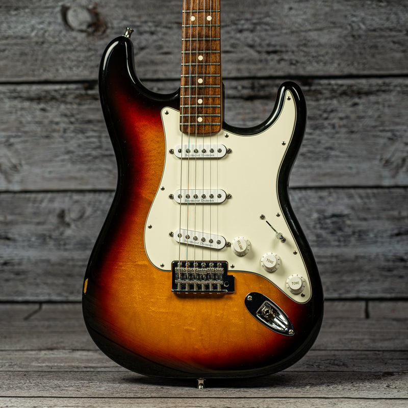 Fender Standard Stratocaster