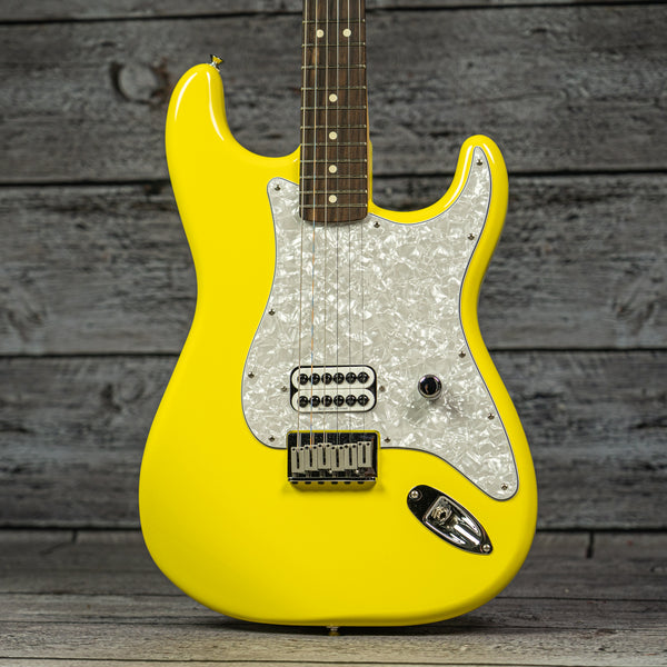 Fender Tom DeLonge Stratocaster