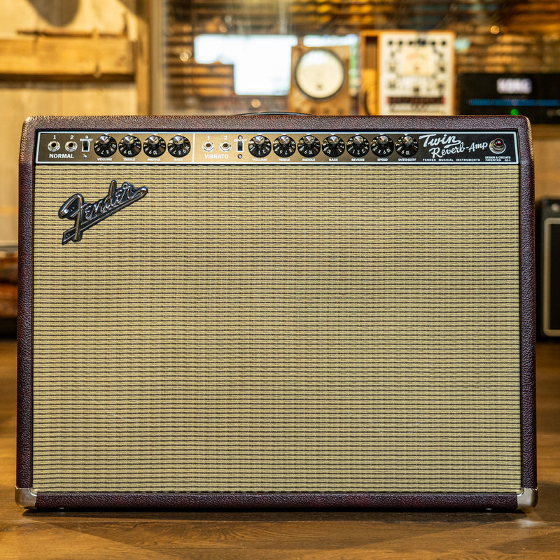 Fender '65 Twin Reverb Neo - Limited Edition Wine Red (USED)