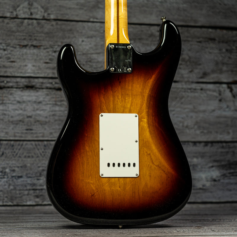 Fender Vintage Custom 1955 Stratocaster NOS - Maple Fingerboard, Wide-Fade 2-Color Sunburst