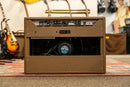 Fender '65 Deluxe Reverb "Fudge Brownie"