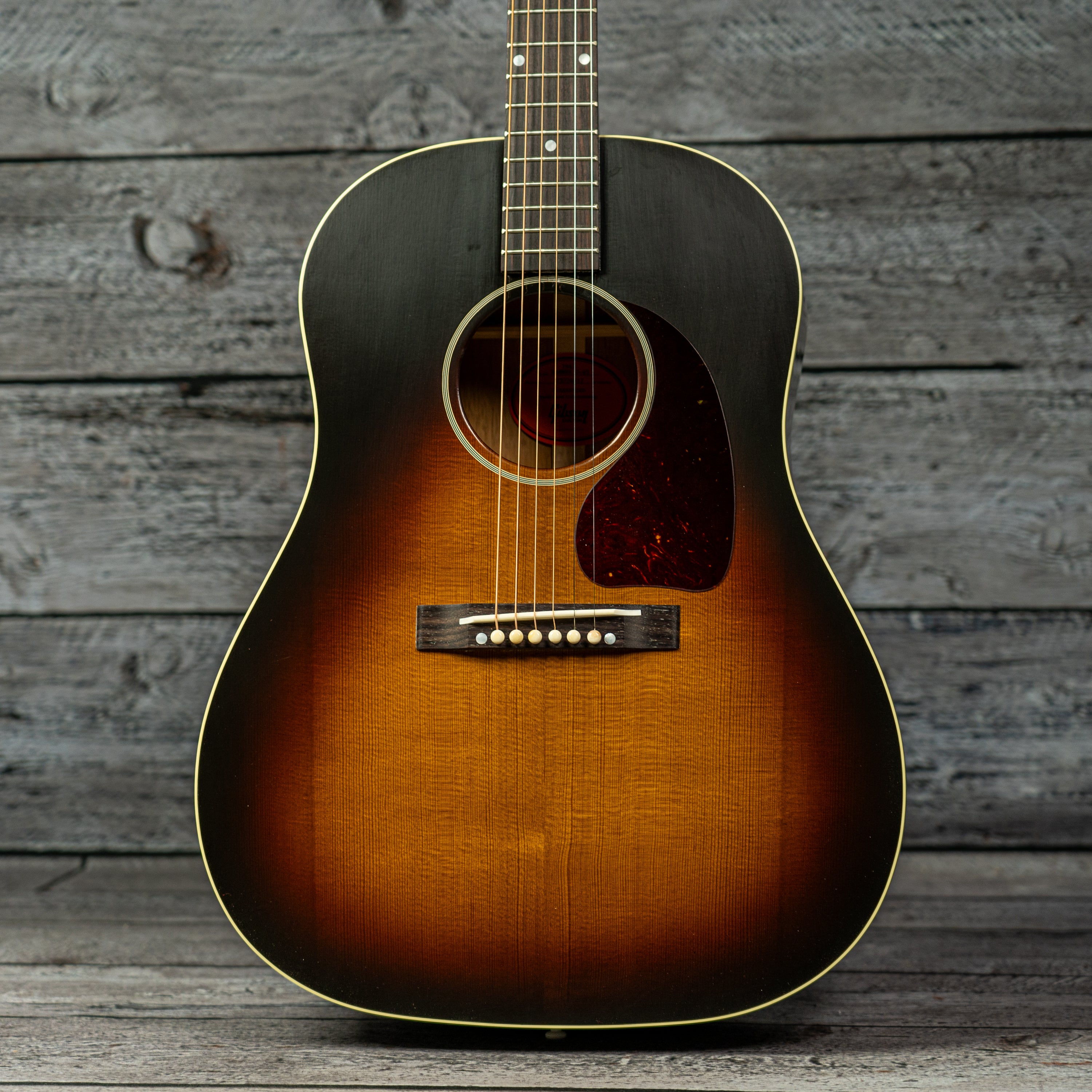 Acoustic Guitars | J-45
