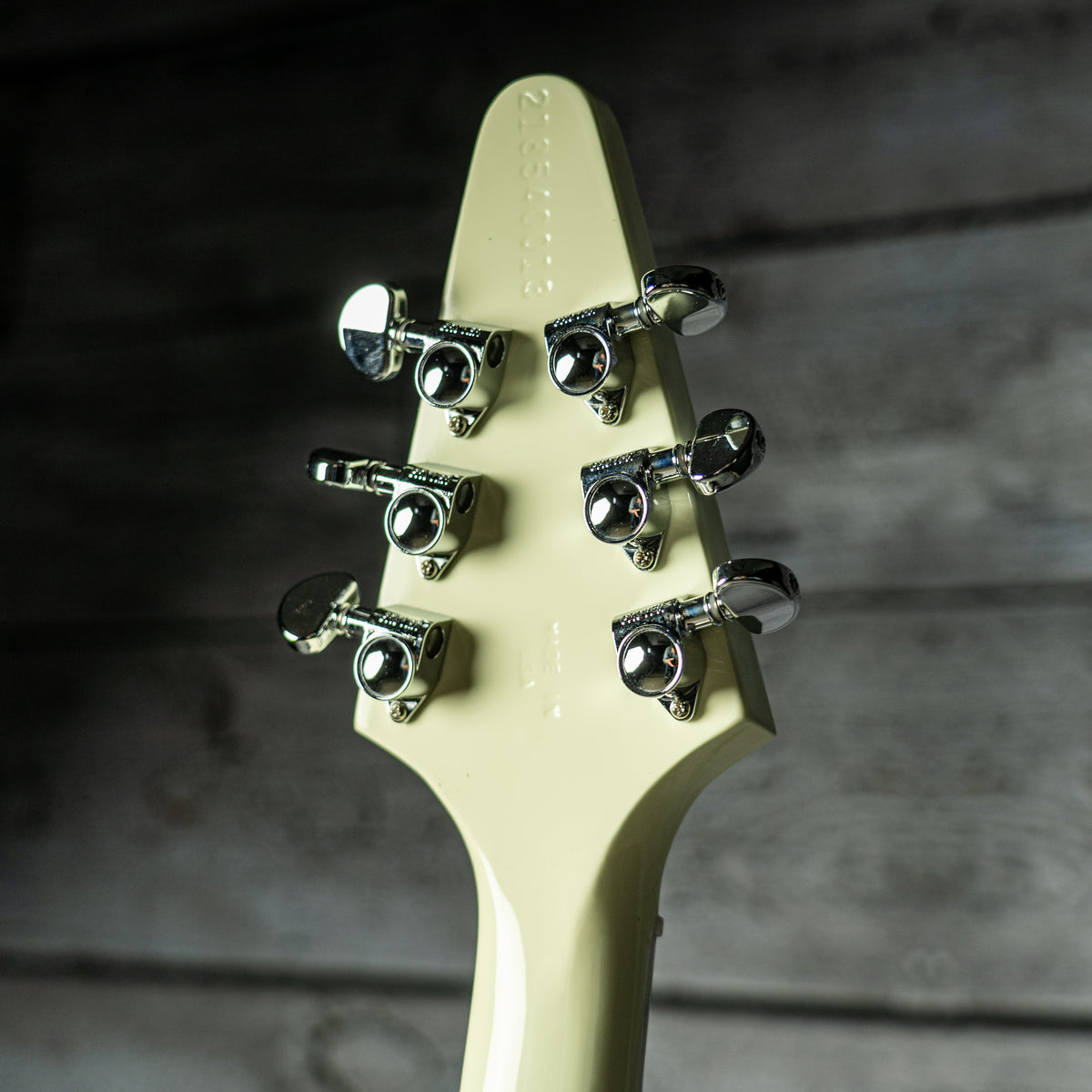 Gibson 70’s Flying V Classic White 66a046d5ddwzPqHgoDQr18DDLnAKFN