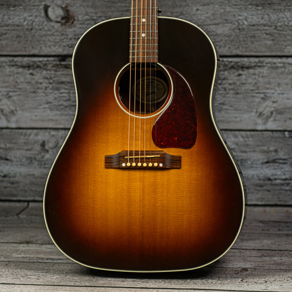 Gibson J-45 Standard