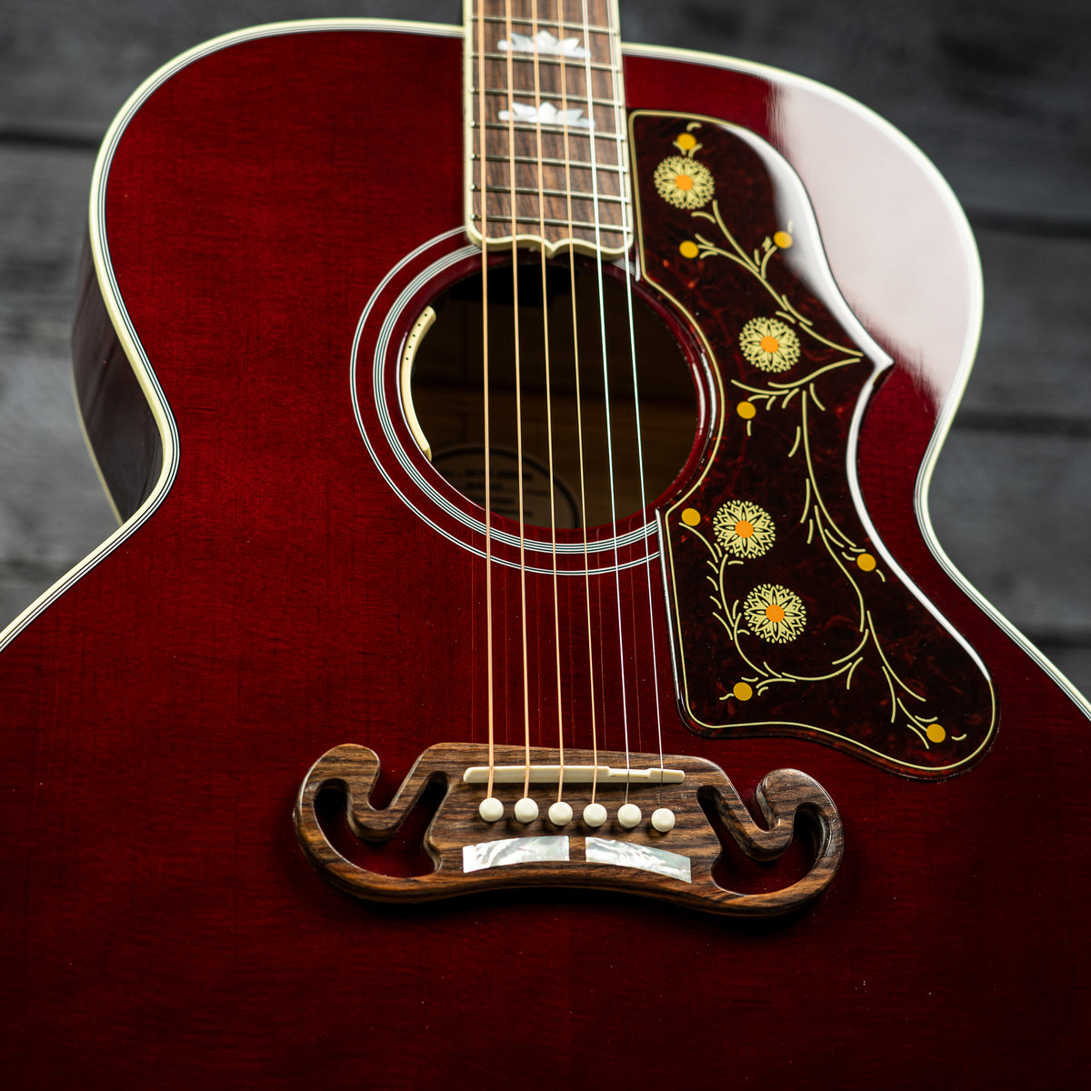 ぺぺ Gibson SJ-200 2015 ぺぺ Gibson SJ-200 2015 2015 Gibson Custom Shop Limited