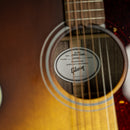Gibson SJ-200 Studio Walnut - Satin Walnut Burst