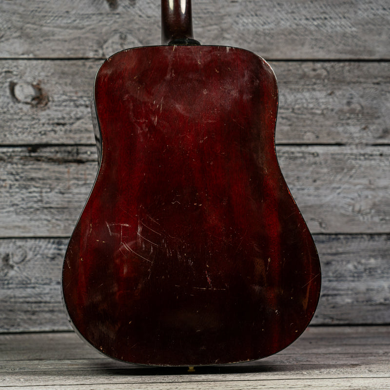 Guild D-25 1982