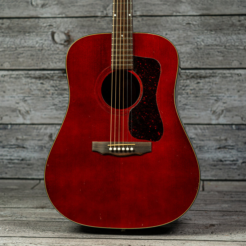 Guild D-25 1984