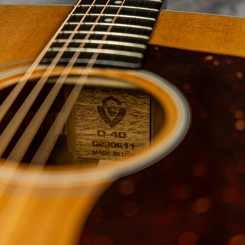 Guild D-40