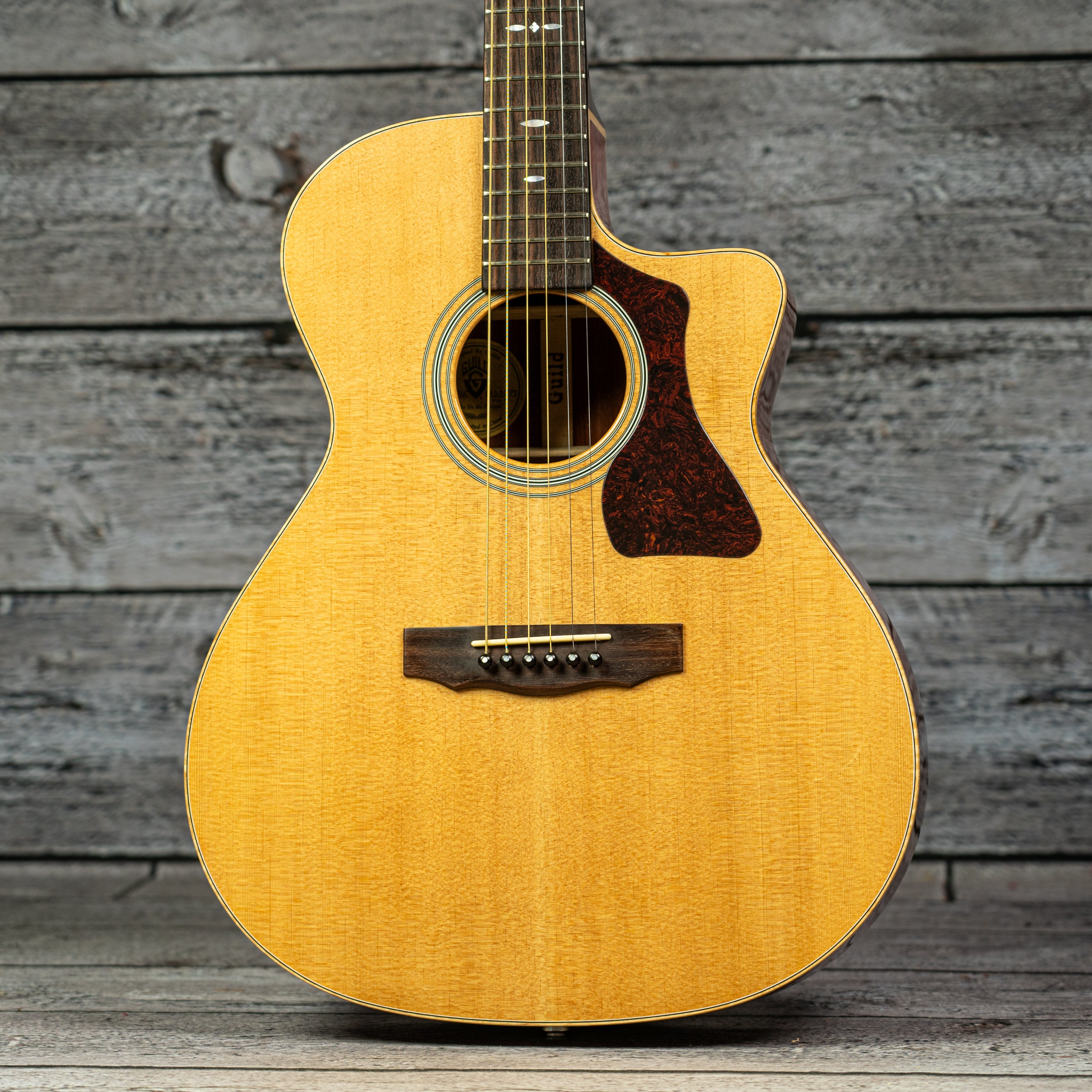 Acoustic Guitars | Guild