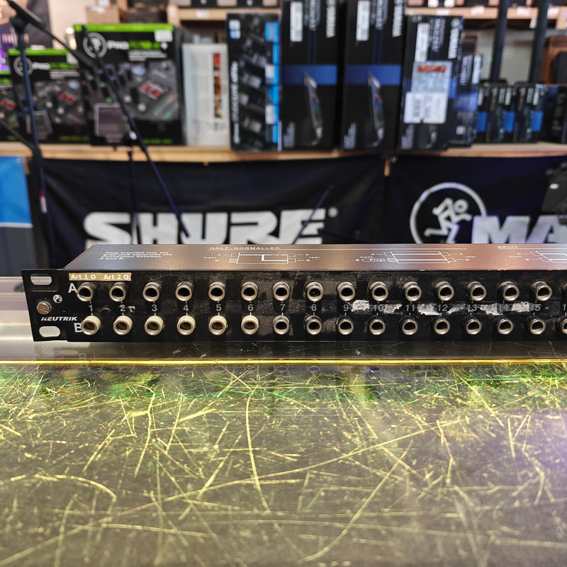 Neutrik NYS-SPP-L1 Patch Bay