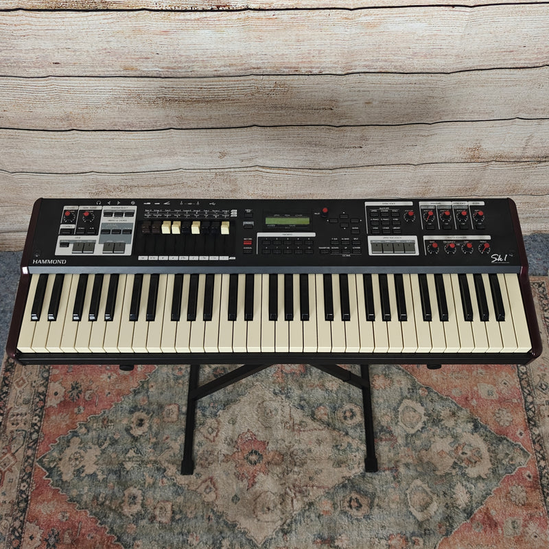 Hammond SK1 61 Key Keyboard/Organ