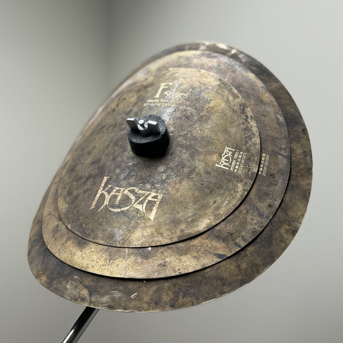 アルファクリムゾンカズ Kasza Cymbals R Series Medium Crash Cymbal | Big Bang Distribution