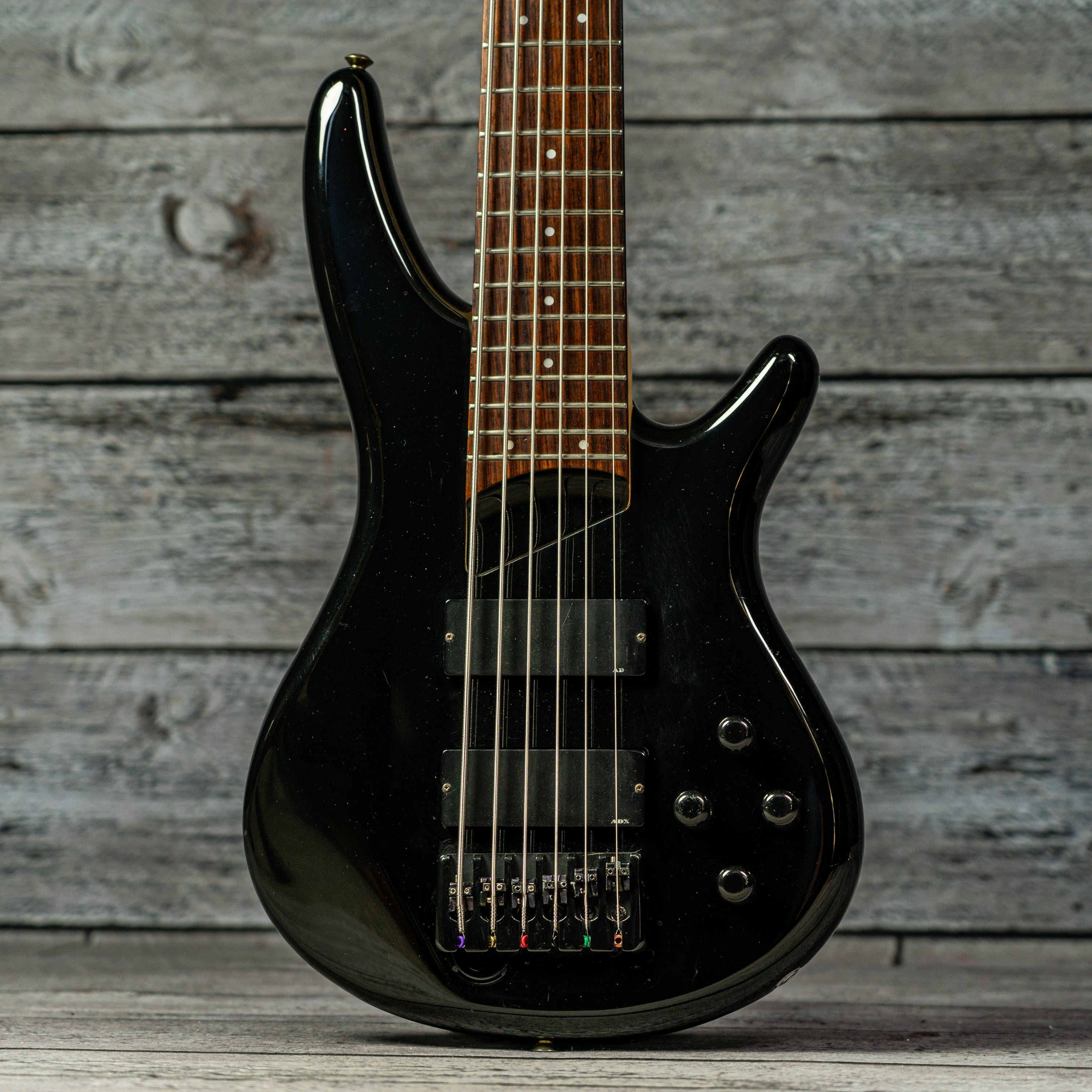 Bass Guitars | Used & Vintage
