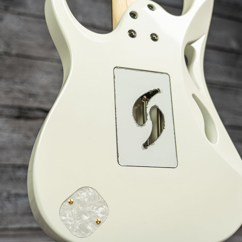 Ibanez Steve Vai Signature PIA3761 - Stallion White