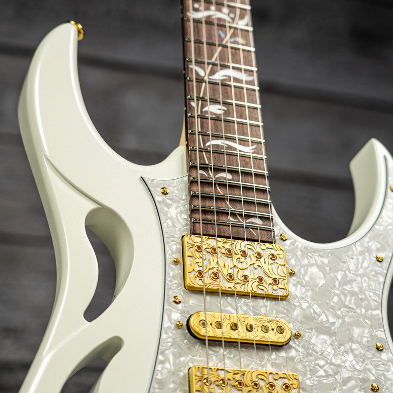 Ibanez Steve Vai Signature PIA3761 - Stallion White