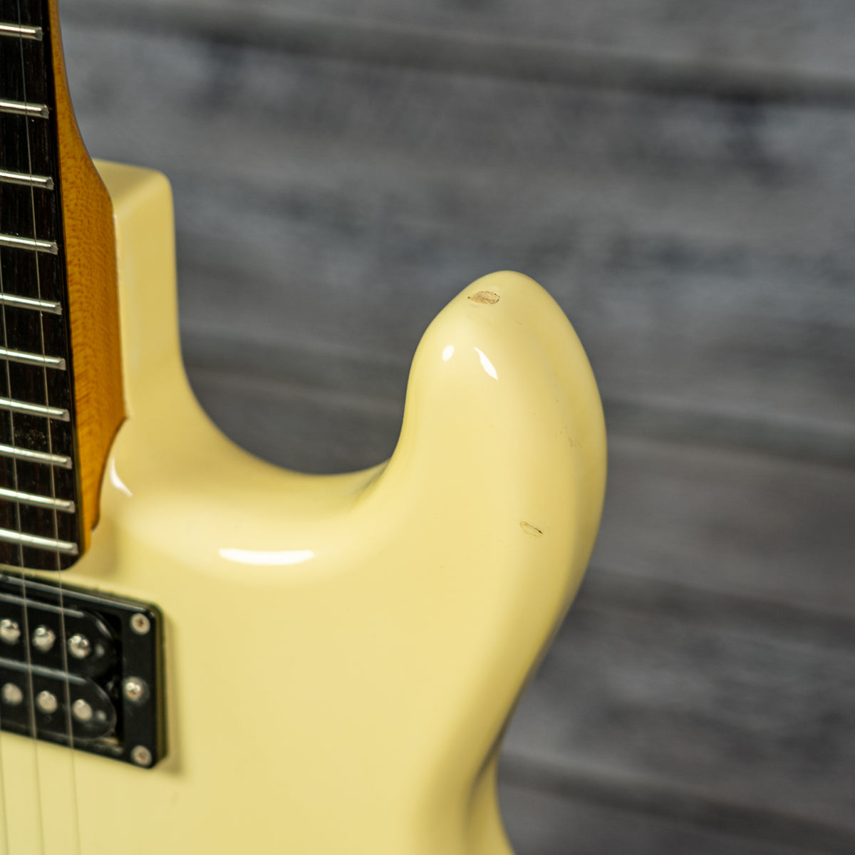 Kramer '80s Focus 2000 (USED)