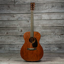 Martin 000-17