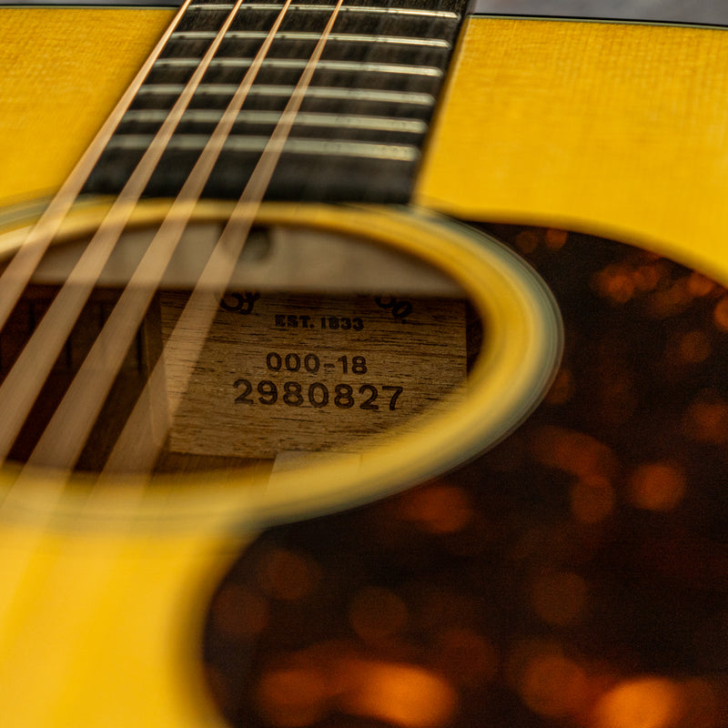 Martin 000-18 (2025)