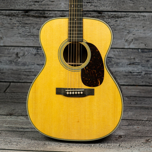 Martin 000-28 (2025)