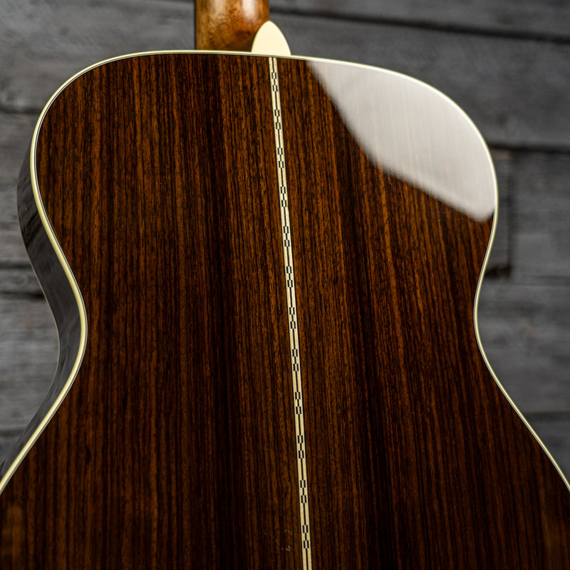 Martin 000-28 (2025)