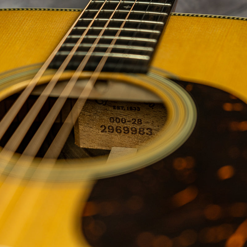 Martin 000-28 (2025)