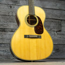 Martin Custom 00 Slope Shoulder - Guatemalan Rosewood/High Altitude Swiss Spruce