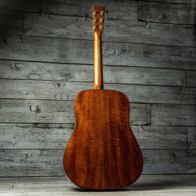 Martin Custom Shop Dreadnought - Flamed Mahogany, Adirondack Spruce