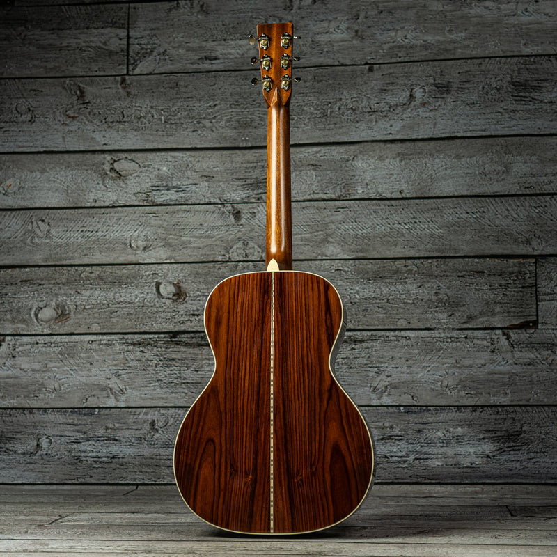 Martin Custom Shop 00 Slope Shoulder - Guatemalan Rosewood/High Altitude Swiss Spruce