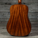 Martin D-18 Molly Tuttle