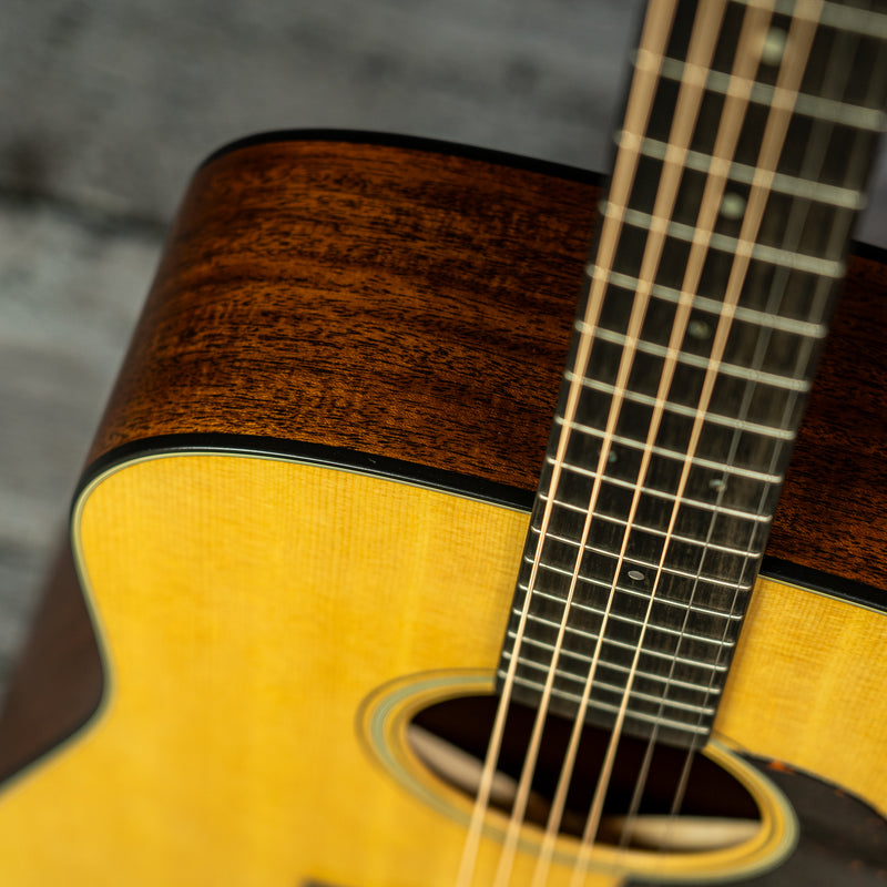 Martin D-18 Satin