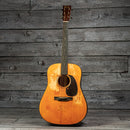 Martin D-18 Street Legend