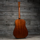 Martin D-18 Street Legend