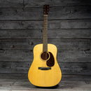 Martin D-18