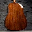 Martin D-18
