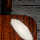 Martin D-18