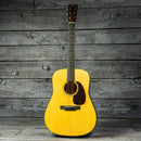 Martin D-18
