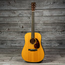 Martin D-18